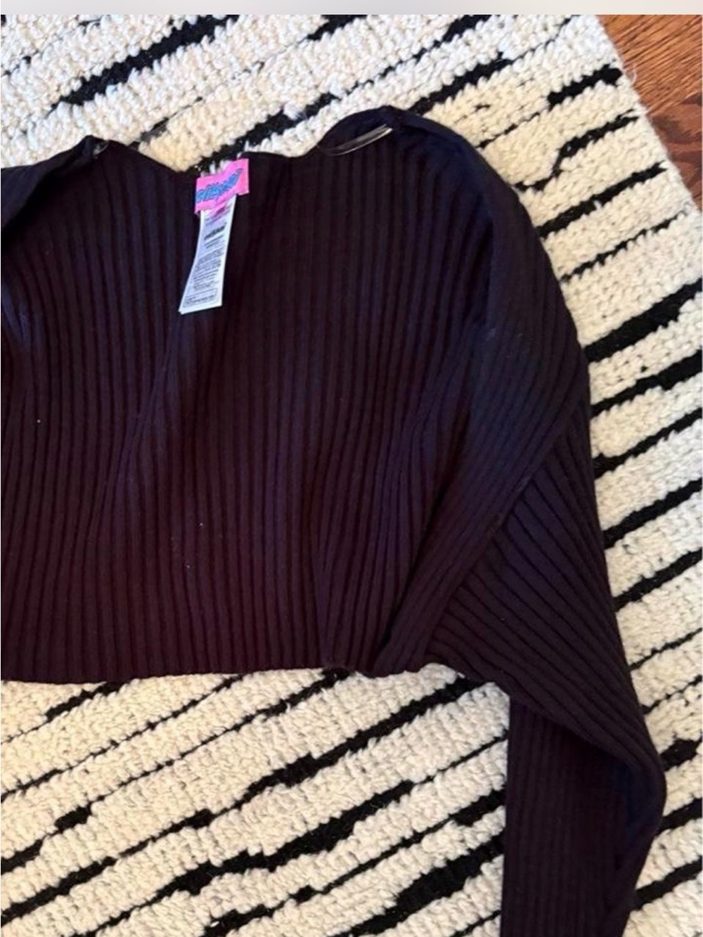 Ribbed Long Sleeve Shrug Top - Black
